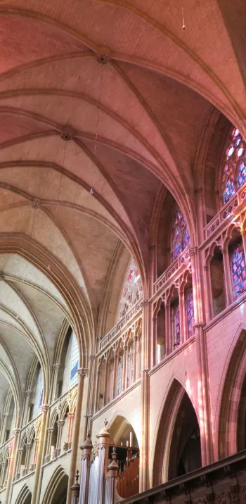 Cathédrale Saint-Cyr et Sainte-Julitte de Nevers