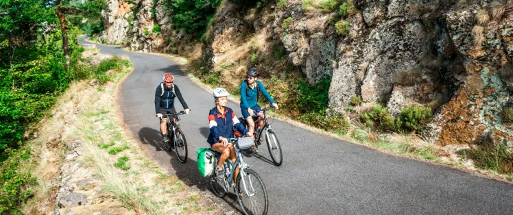 A cycle route linked to further cycle routes 