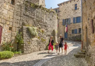 Pradelles (Haute-Loire), l'un des Plus Beaux Villages de France